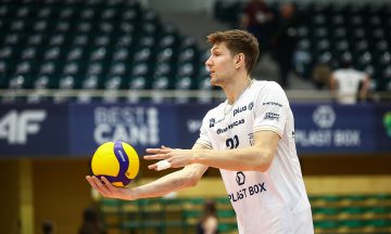 PlusLiga. Przyjmujący zmienia Warszawę na Olsztyn