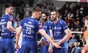 PlusLiga: Trzeci filar drużyny zatrzymany. Norwid Częstochowa dba o swoich