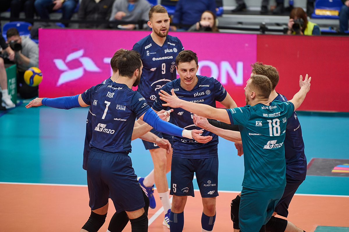 PlusLiga: Pełna dominacja lidera, czarna seria Częstochowian trwa