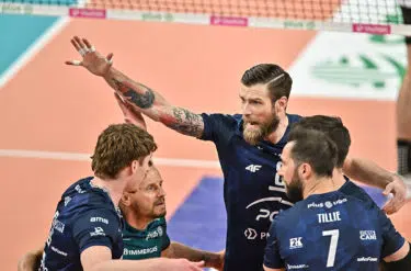 PlusLiga. Festiwal błędów kontra stabilna gra. Trzysetowe spotkanie w Jastrzębiu-Zdroju