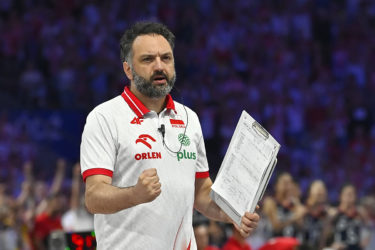 „Pierwsze koty za płoty”. Cztery zawodniczki po raz pierwszy w biało-czerwonej koszulce