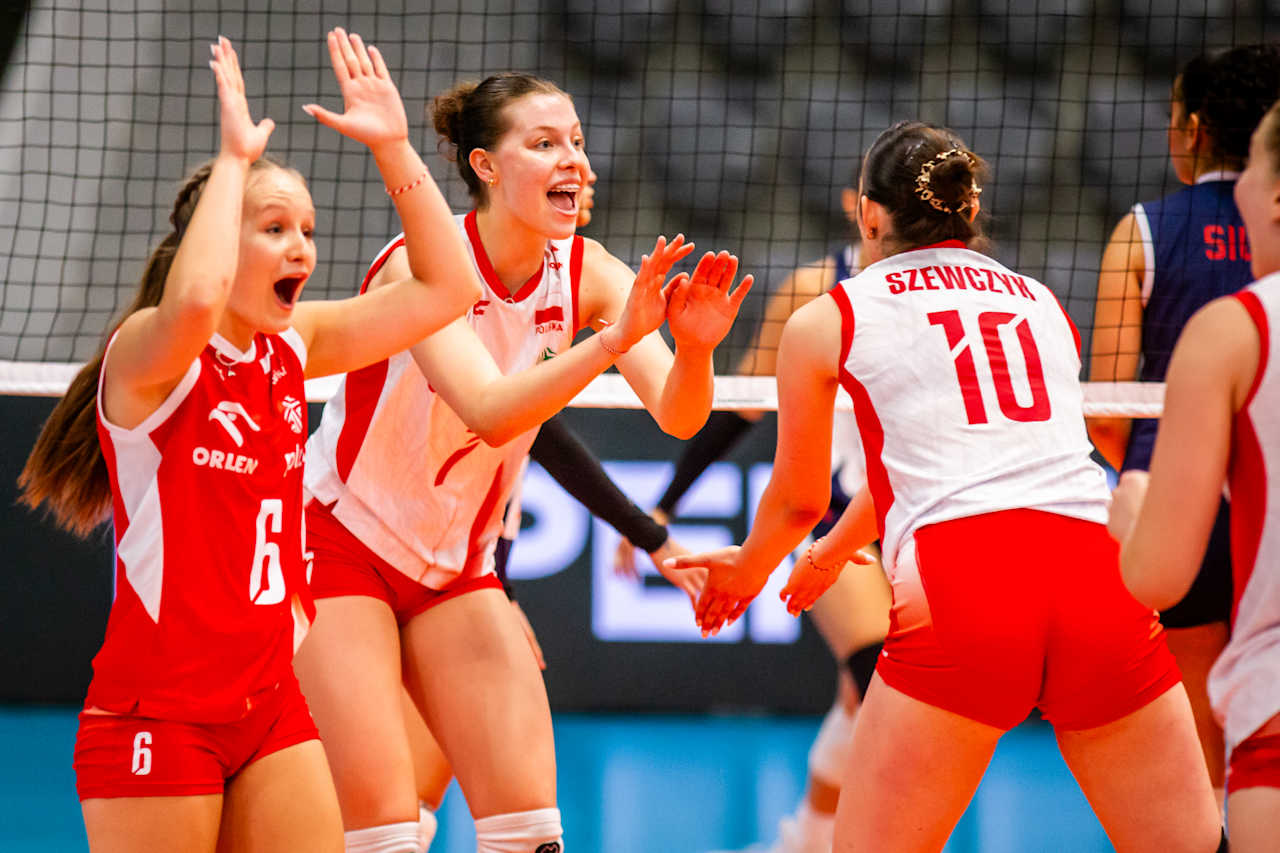 Mistrzostwa świata U19. Trwa zwycięski marsz Polek. W pozostałych grupach frontmenki także bez potknięć