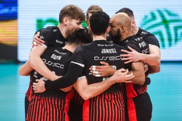 Rodzi się nowa gwiazda Plusligi? Asseco Resovia kandydatów do nagrody MVP miała przynajmniej dwóch, wskazała akurat na niego