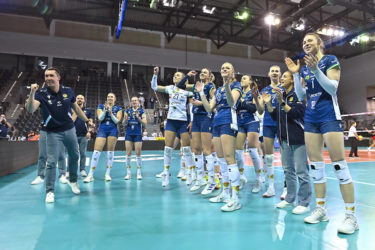 Siatkarki BKS-u obroniły twierdzę. Niemrawy początek nie podciął im skrzydeł