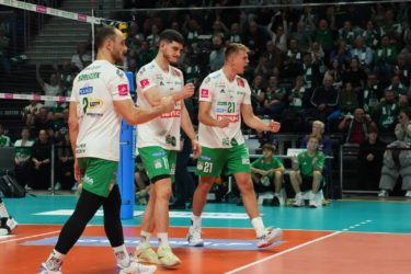 Takiego lidera tabeli nie było od lat! Ślepsk Suwałki uciekł z dna