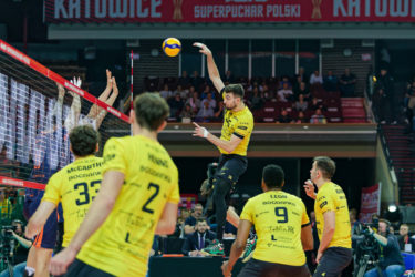 Mistrz Polski nie miał łatwo z Barkomem. Co za mecz Aleksa Grozdanowa!