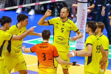 PlusLiga. Skra Bełchatów nie dała wyrwać sobie punktów. Lider był tylko jeden!