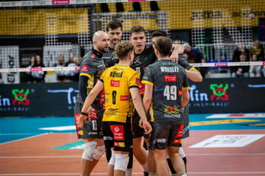 Piotr Nowakowski znowu na parkiecie PlusLigi. “Rollercoaster emocji”