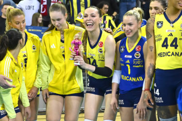 Takie rzeczy się nie zdarzają, a jednak! Turczynka i Fenerbahce piszą fantastyczną historię