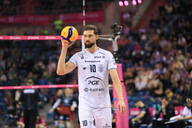 Koniec sezonu dla Bartosza Bednorza? Dramatyczne sceny z udziałem siatkarza