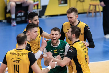 Libero uderza w stół. Po kontuzji już nie wrócił do Skry Bełchatów. Zwolniono go… przez internet