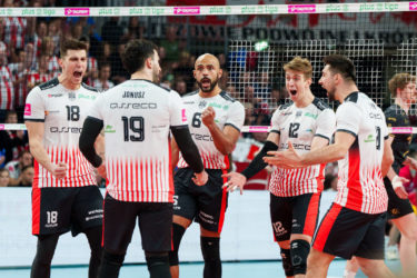 Asseco Resovia z cennymi punktami. Podpromie dalej postrachem gości