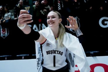 Julia Szczurowska dała kolejny popis umiejętności! Ekipy Stysiak i Korneluk nie zawodzą