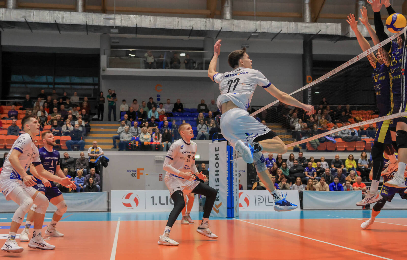 Prawie trzypunktowa sobota. Sensacja w Nysie