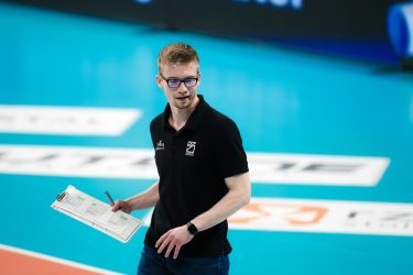 Wyboista droga Metalkas Pałacu Bydgoszcz. ” Ten zespół zasłużył na takie zakończenie”