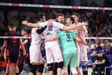 PlusLiga. Nie pozostawili złudzeń. Warszawianie zagrają o medale!