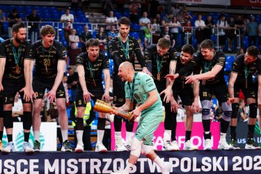 Doświadczony strażak na dłużej w Projekcie Warszawa! Ugasił już niejeden pożar