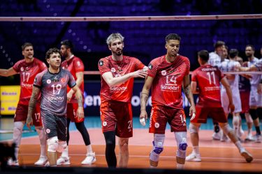 Liga Mistrzów: Historyczna szansa Projektu Warszawa przeszła koło nosa… Dostał ją Tomasz Fornal