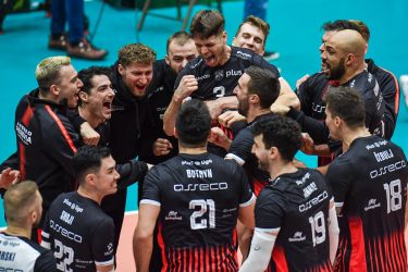 Kontuzja nie przeszkodziła. Asseco Resovia nadal stawia na tego środkowego bloku