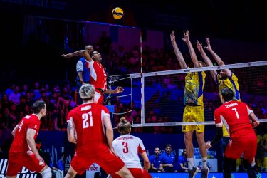Siatkarska Liga Narodów: Polacy z małym potknięciem w półfinale! Będzie kolejny medal?