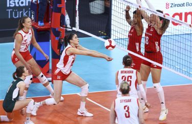 Biało-czerwone w wielkim stylu, a dawna potęga w natarciu. Wszystkie bilety rozdane!